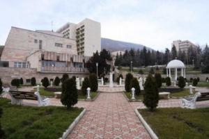 Санаториуми на руското Министерство на отбраната за военни пенсионери: списък на най-добрите Военни санаториуми kmv